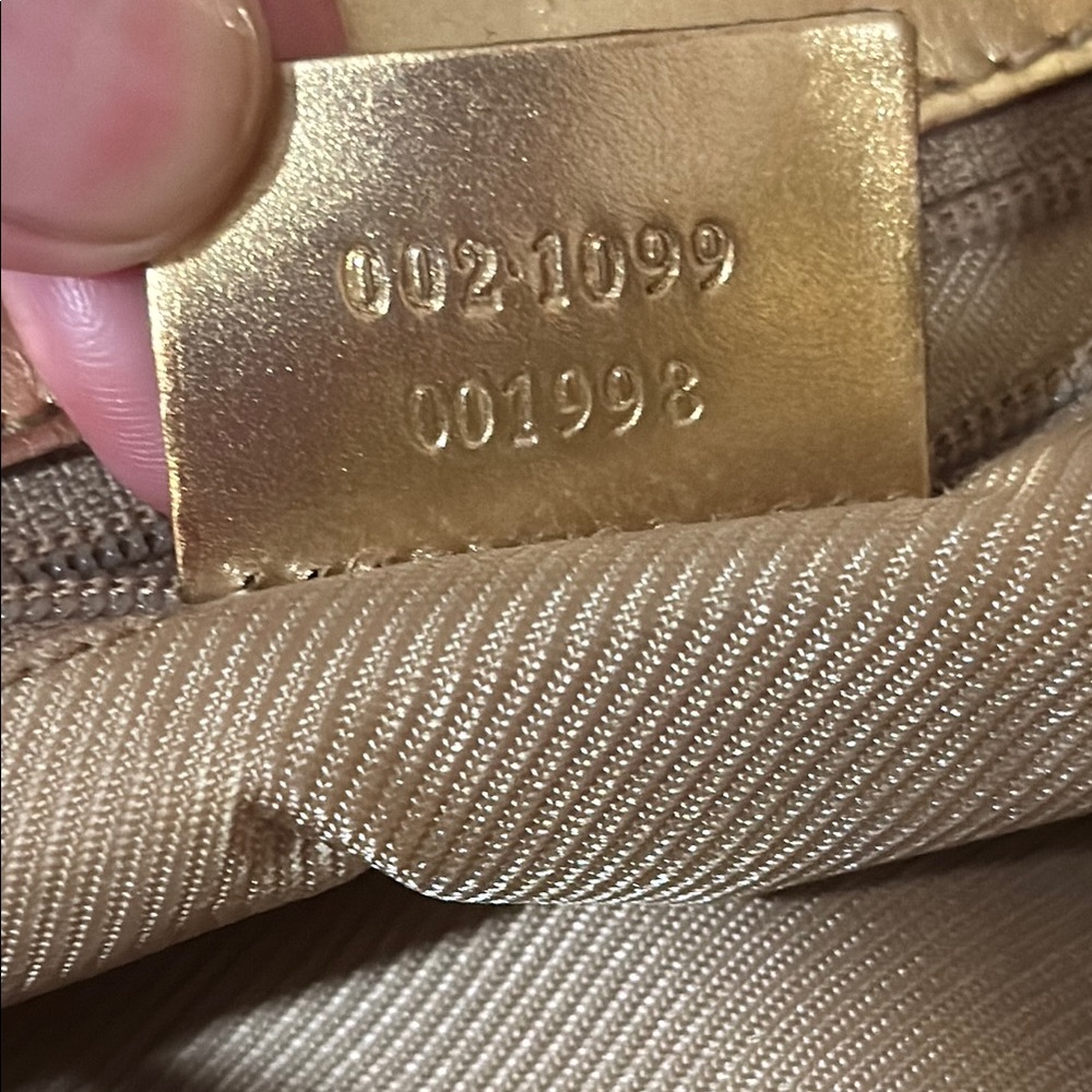 Gucci Blue and Gold Textured Tote Bag - Picture 8 of 14
